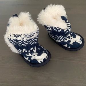 🟧$3 ADD-ON🟧 JOE FRESH • slippers • size small NWOT